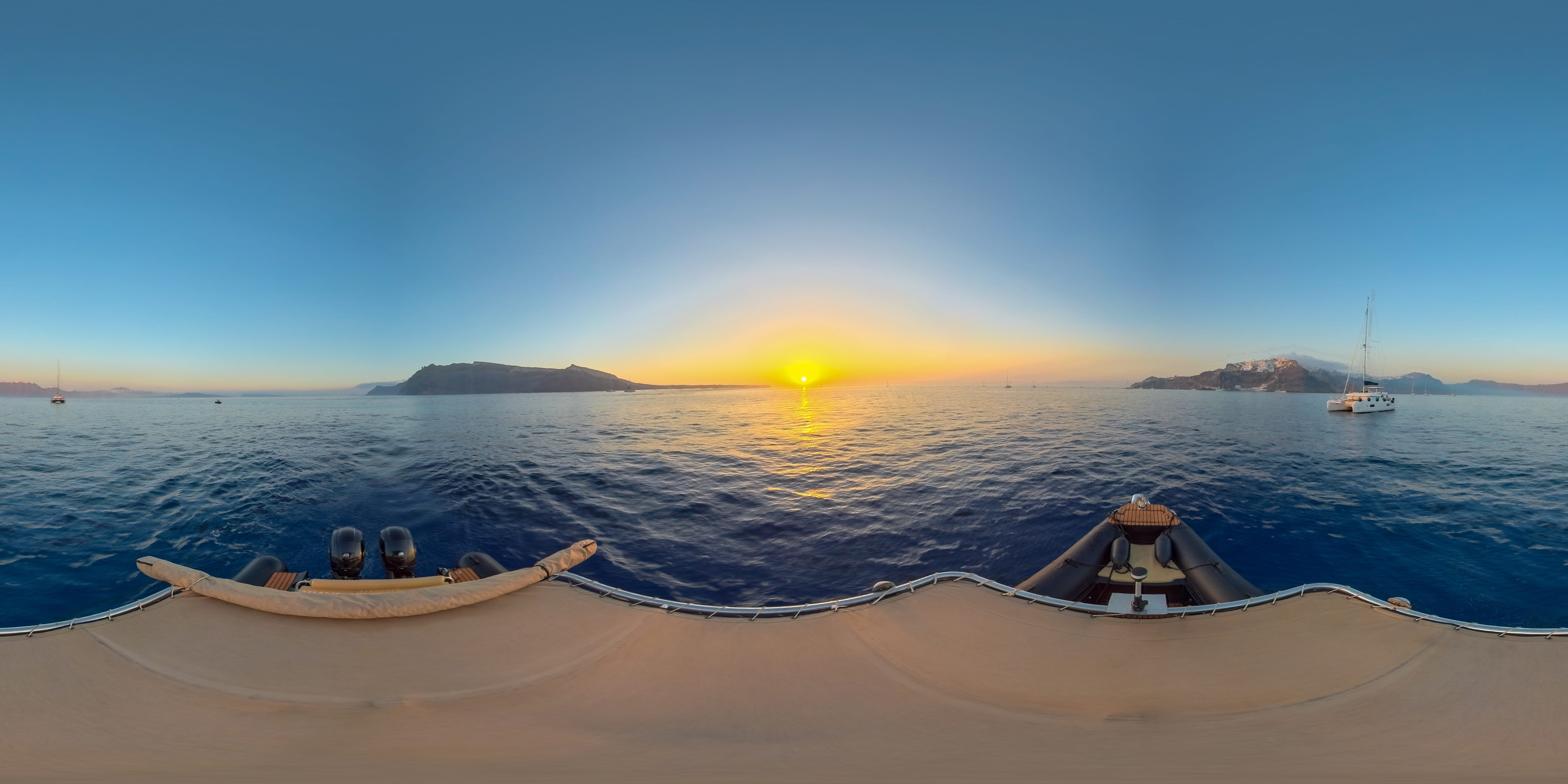 Volcano Yachting